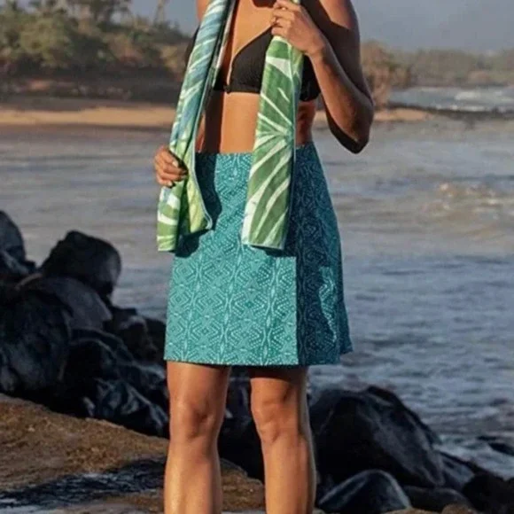 RipSkirt Hawaii Sz L Teal Blue Batik Wrap Skirt Length 2 Quick Dry Active - Picture 1 of 10